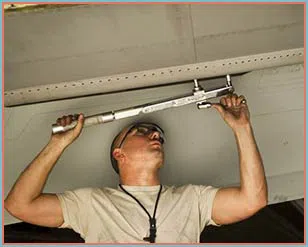 Golden Garage Door Service Phoenix, AZ 602-586-1255 - 10-install-cont